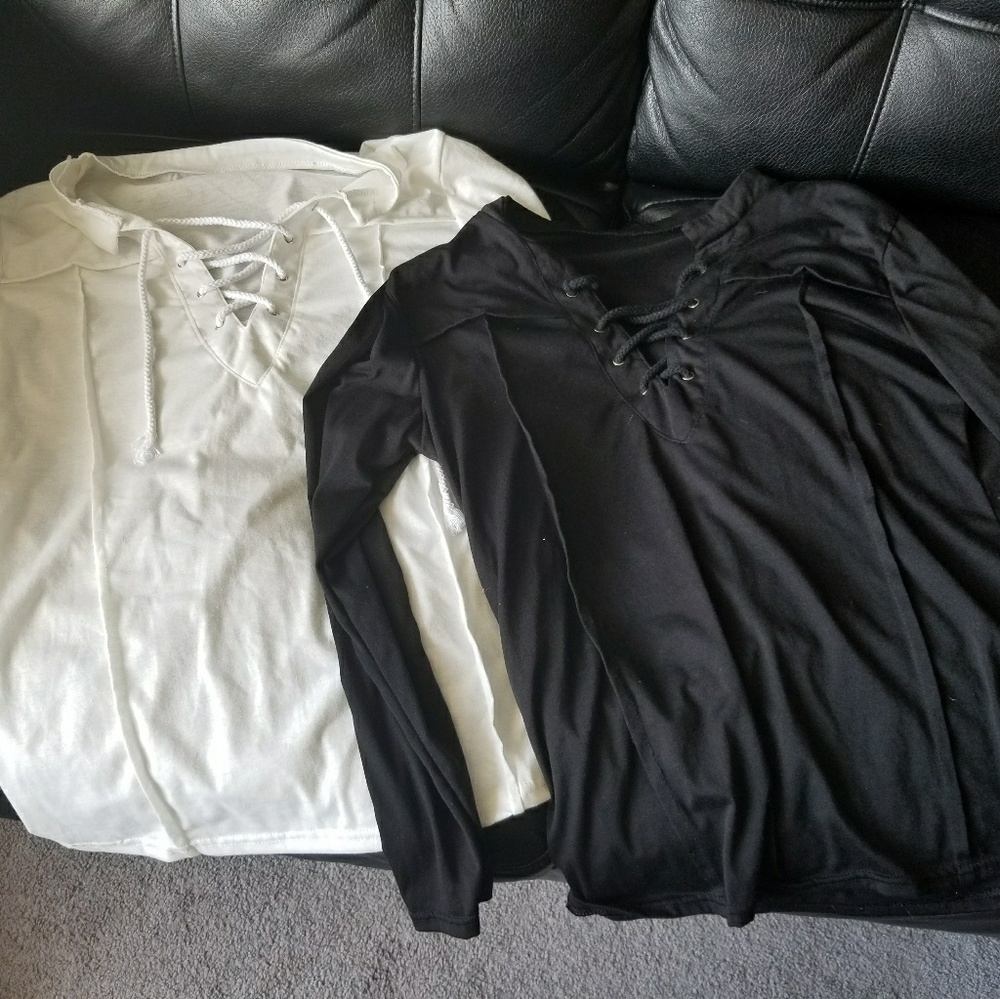 2 Long sleeve lace up